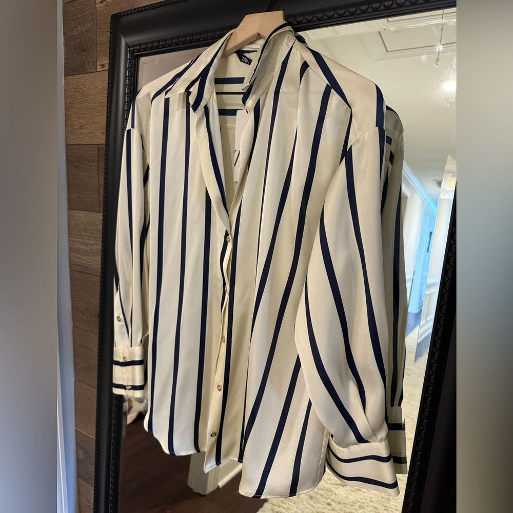 Zara navy and cream stripe button down